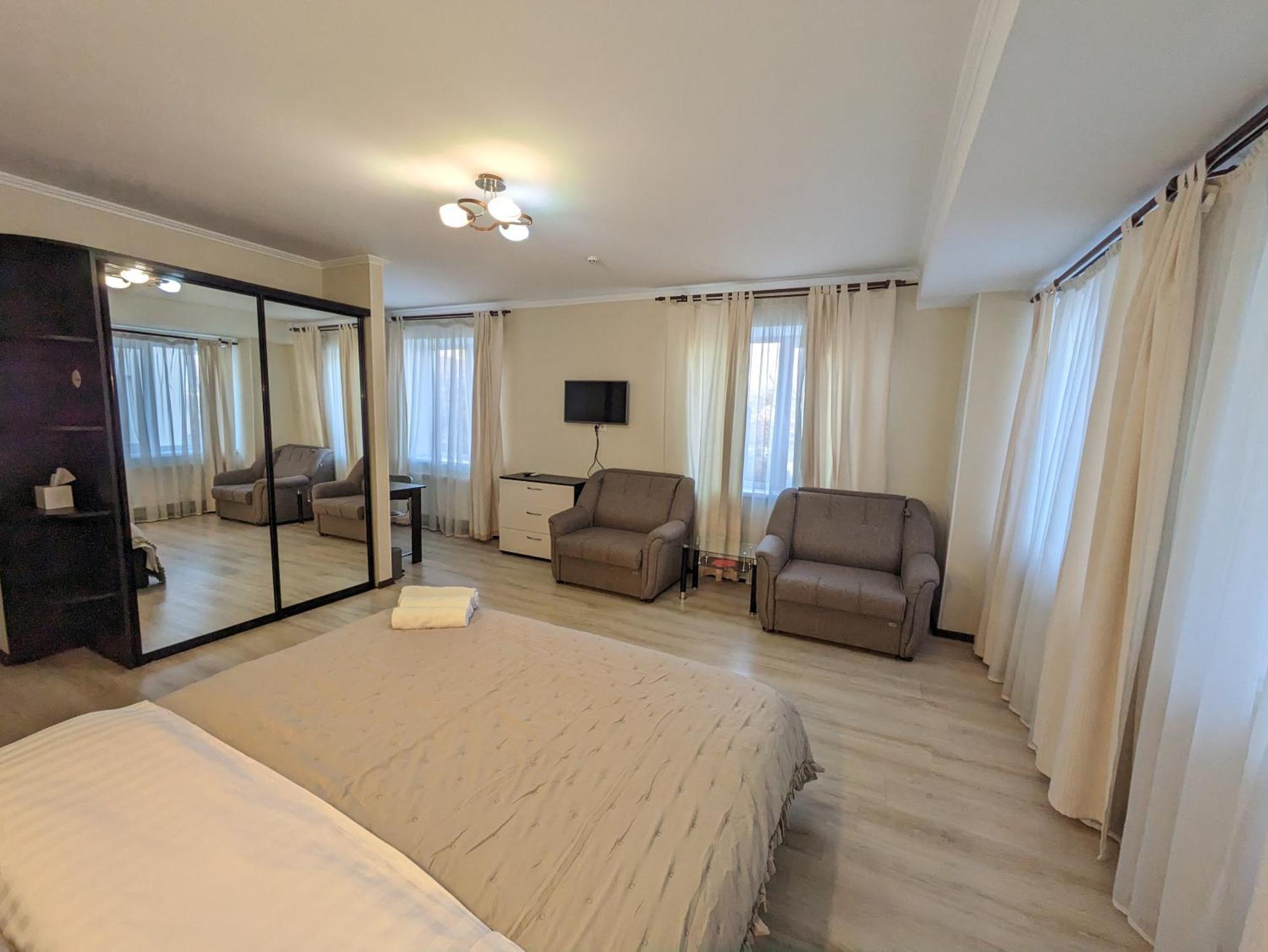 צ'יסינאו Lolo Hotel חדר תמונה