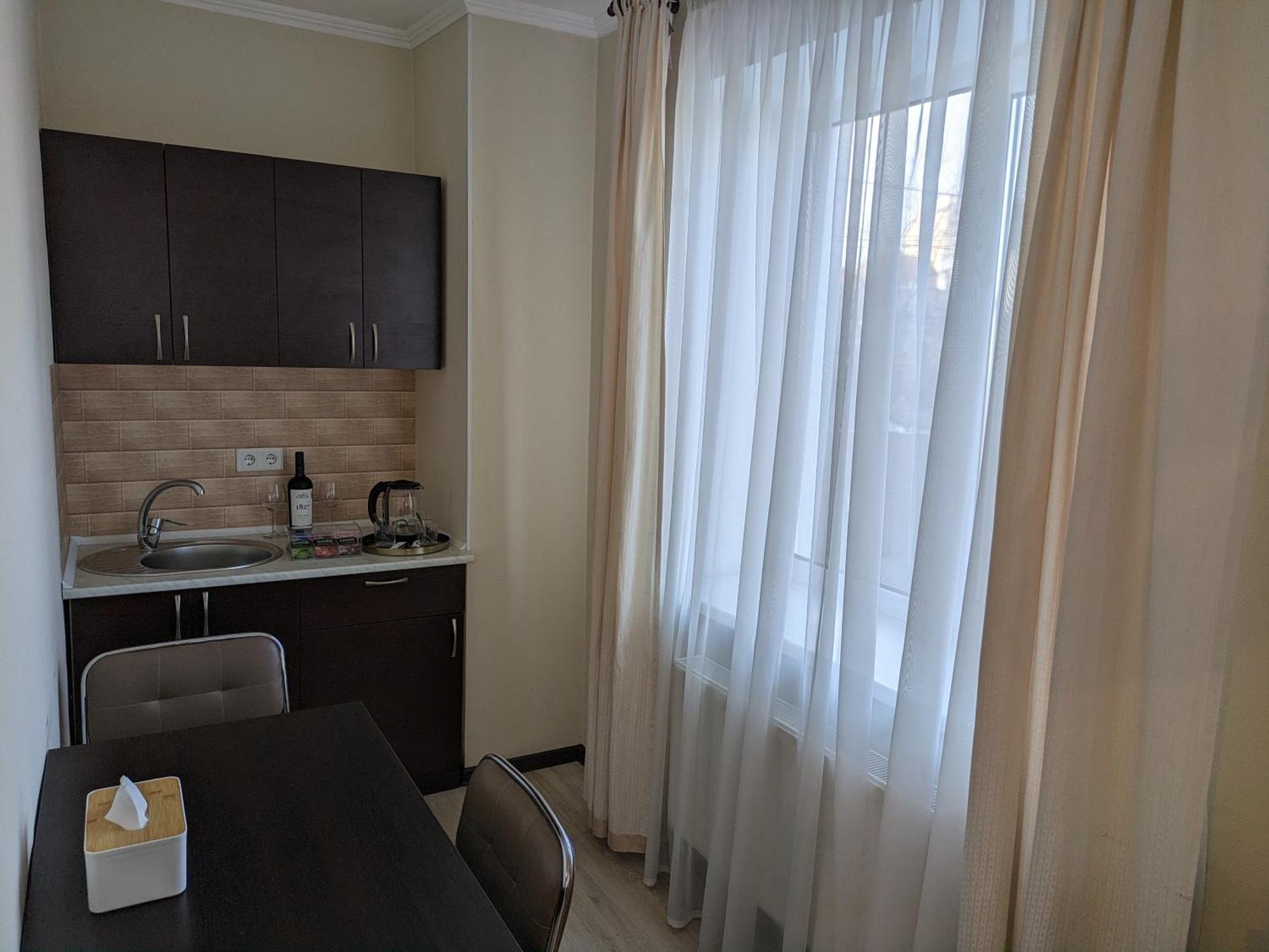 צ'יסינאו Lolo Hotel חדר תמונה